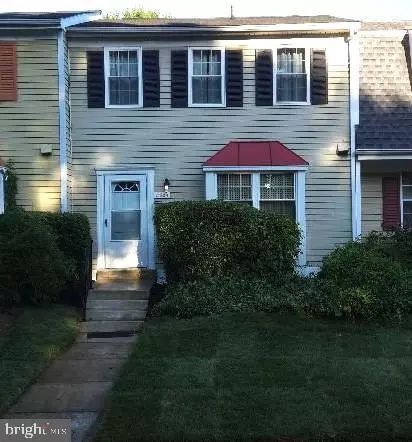 6924 Woodstream Ln, Lanham, MD 20706
