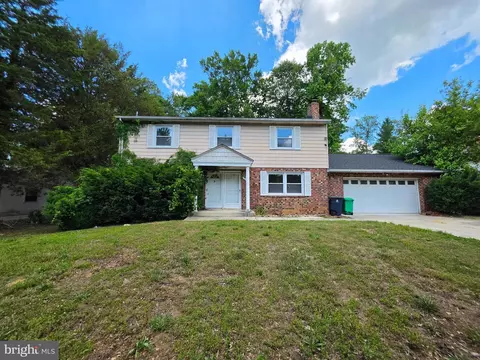 12100 Chesterton Dr, Marlboro, MD 20774