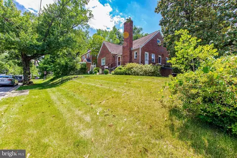 1714 61st, Cheverly, MD 20785