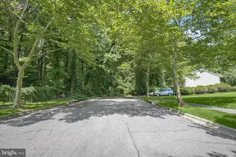 9515 Piscataway Rd, Clinton, MD 20735 photo 10