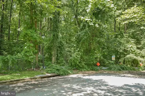 9515 Piscataway Rd, Clinton, MD 20735 photo 2
