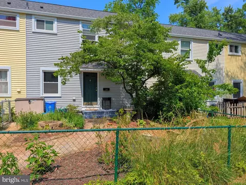 34 B Ridge Rd, Greenbelt, MD 20770