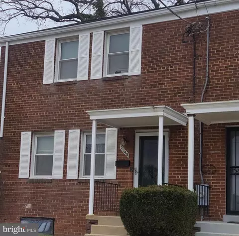 2345 Iverson St, Temple Hills, MD 20748