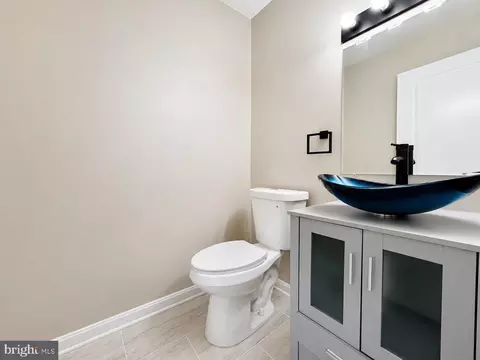 Bath - 11102 Hudee Ct, Bowie, MD 20721 photo 1 of 6