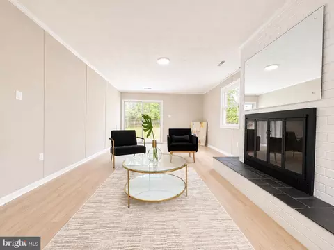 Living - 11102 Hudee Ct, Bowie, MD 20721 photo 3 of 5