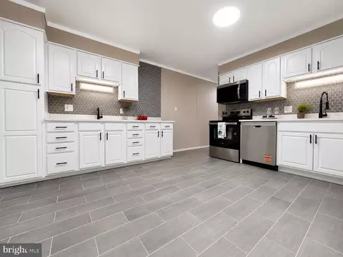 Kitchen - 11102 Hudee Ct, Bowie, MD 20721 photo 2 of 3