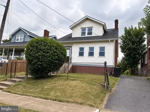 1525 Beaver Heights Ln, Capitol Heights, MD 20743