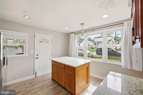 715 Opus Ave, Capitol Heights, MD 20743 photo 9