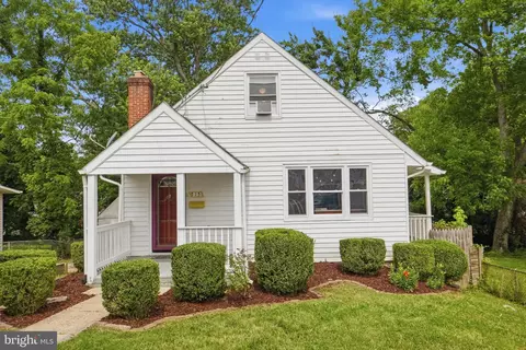715 Opus Ave, Capitol Heights, MD 20743 photo 1