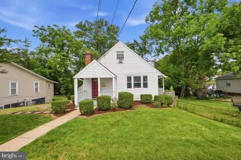 715 Opus Ave, Capitol Heights, MD 20743 photo 2
