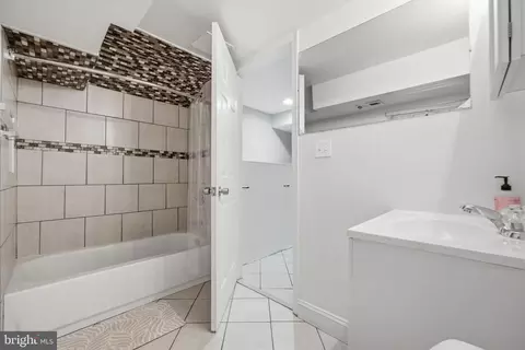 715 Opus Ave, Capitol Heights, MD 20743 photo 24