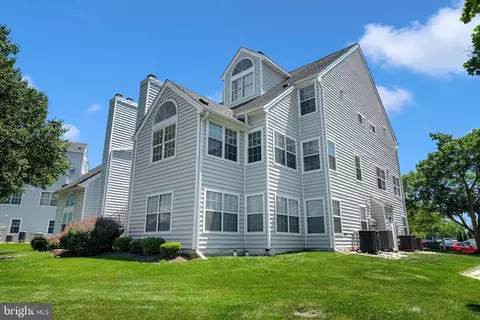 14052 Vista Dr #68B, Laurel, MD 20707