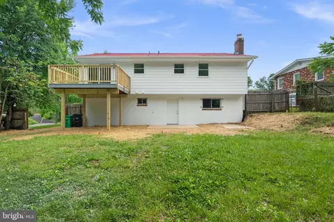 Exterior - 9716 Franklin Ave, Lanham, MD 20706 photo 3 of 4