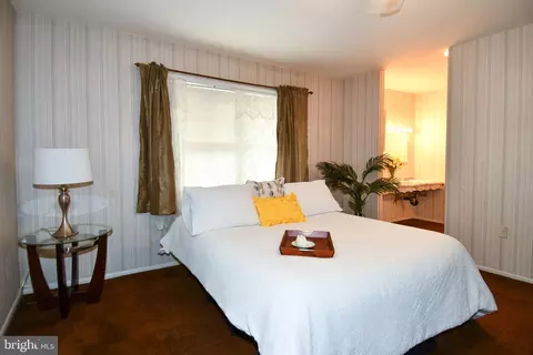 Bedroom - 1030 Kings Tree Dr, Bowie, MD 20721 photo 2 of 6