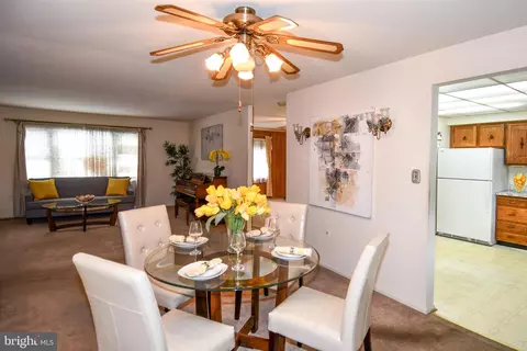 Dining - 1030 Kings Tree Dr, Bowie, MD 20721 photo 4 of 4