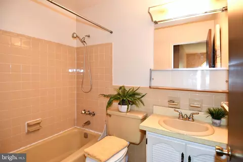Bath - 1030 Kings Tree Dr, Bowie, MD 20721 photo 1 of 6