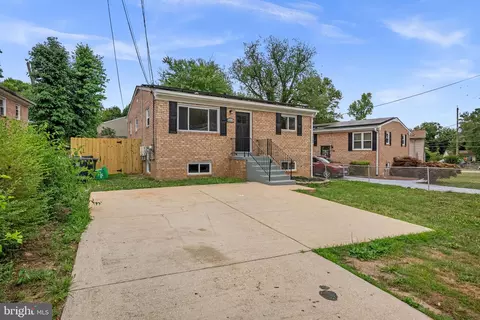6615 Valley Park Rd, Capitol Heights, MD 20743