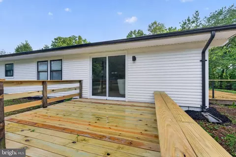 Exterior - 9200 Pleasant Ct, Laurel, MD 20708 photo 7 of 10