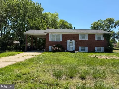 8504 Woodyard Rd, Clinton, MD 20735