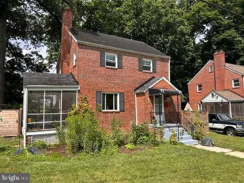 1702 61st Ave, Cheverly, MD 20785