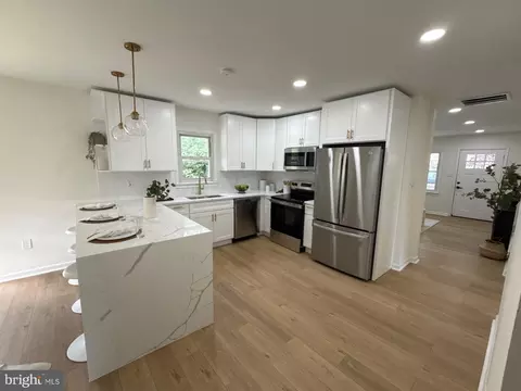 1204 Nova Ave, Capitol Heights, MD 20743