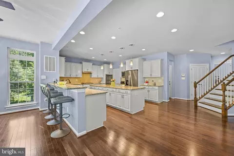 Kitchen - 6102 Oglethorpe Mill Dr, Brandywine, MD 20613 photo 1 of 6