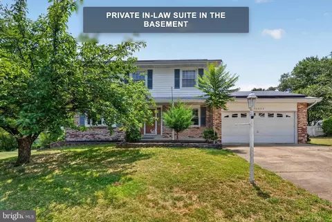 12904 Dauphin Ct, Fort Washington, MD 20744