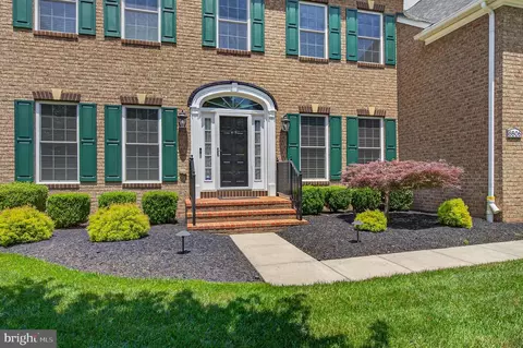 6806 Diploma Dr, Laurel, MD 20707