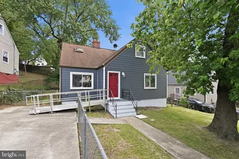4405 54th Pl, Bladensburg, MD 20710
