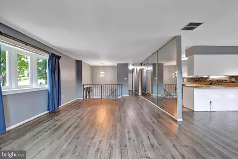 Living - 1409 2nd St, Lanham, MD 20706 photo 9 of 13