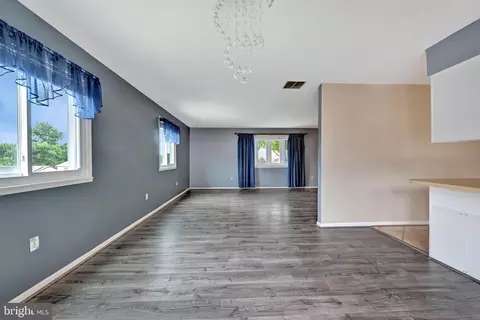 Living - 1409 2nd St, Lanham, MD 20706 photo 5 of 13