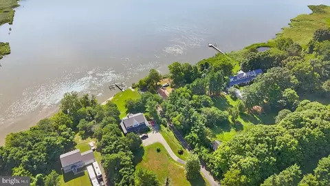 View/Area - 17501 Watershed Dr, Marlboro, MD 20772 photo 10 of 13