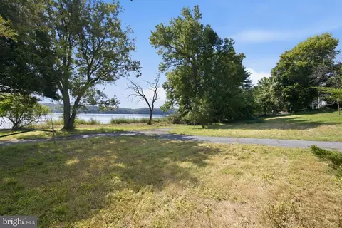 Other - 17501 Watershed Dr, Marlboro, MD 20772 photo 11 of 16
