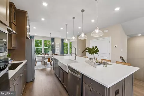 12109 Spirit Ave, Laurel, MD 20708 photo 6