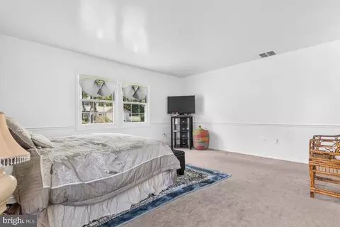 Bedroom - 9203 Twin Hill Ln, Laurel, MD 20708 photo 2 of 10
