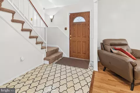 Entry Way - 9203 Twin Hill Ln, Laurel, MD 20708 photo 3 of 4