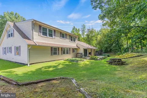 Exterior - 9203 Twin Hill Ln, Laurel, MD 20708 photo 2 of 7