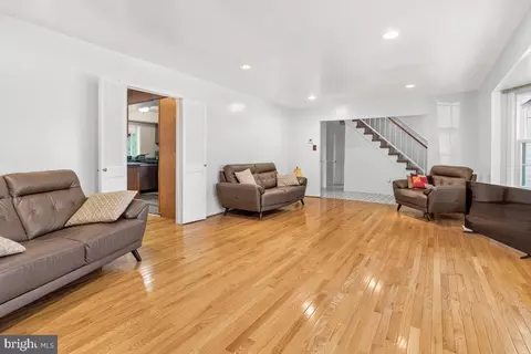 Living - 9203 Twin Hill Ln, Laurel, MD 20708 photo 1 of 3
