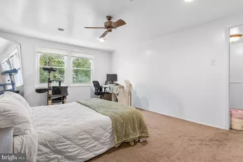 Bedroom - 9203 Twin Hill Ln, Laurel, MD 20708 photo 7 of 10