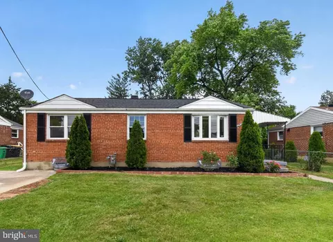 2416 Griffen St, Hyattsville, MD 20783