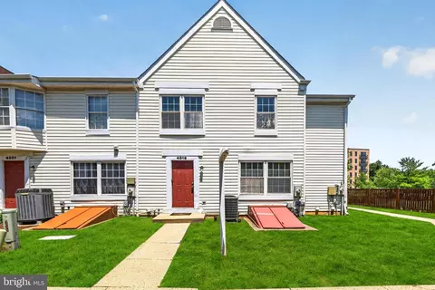 4819 Berwyn House Rd #B4819, College Park, MD 20740