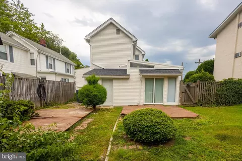 Exterior - 37 4th St, Laurel, MD 20707 photo 2 of 7