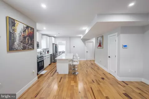 Entry Way - 37 4th St, Laurel, MD 20707 photo 2 of 3
