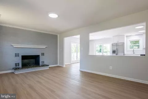 8822 Saunders Ln, Lanham, MD 20706 photo 30