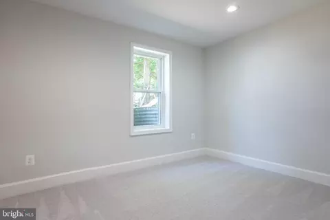 8822 Saunders Ln, Lanham, MD 20706 photo 21