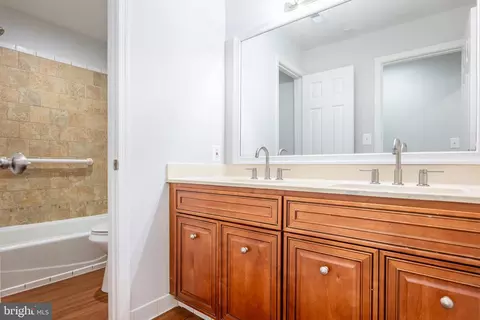 8822 Saunders Ln, Lanham, MD 20706 photo 32