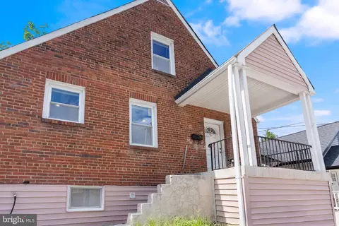 917 Larchmont Ave, Capitol Heights, MD 20743