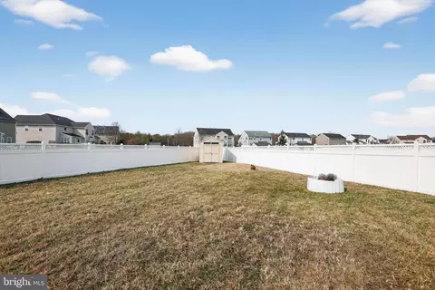 Exterior - 7406 White Plains Ln, Brandywine, MD 20613 photo 1 of 2