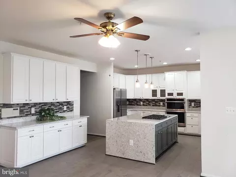 Kitchen - 7406 White Plains Ln, Brandywine, MD 20613 photo 2 of 4