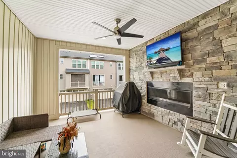 Exterior - 1719 Mill Branch Dr, Laurel, MD 20708 photo 3 of 6